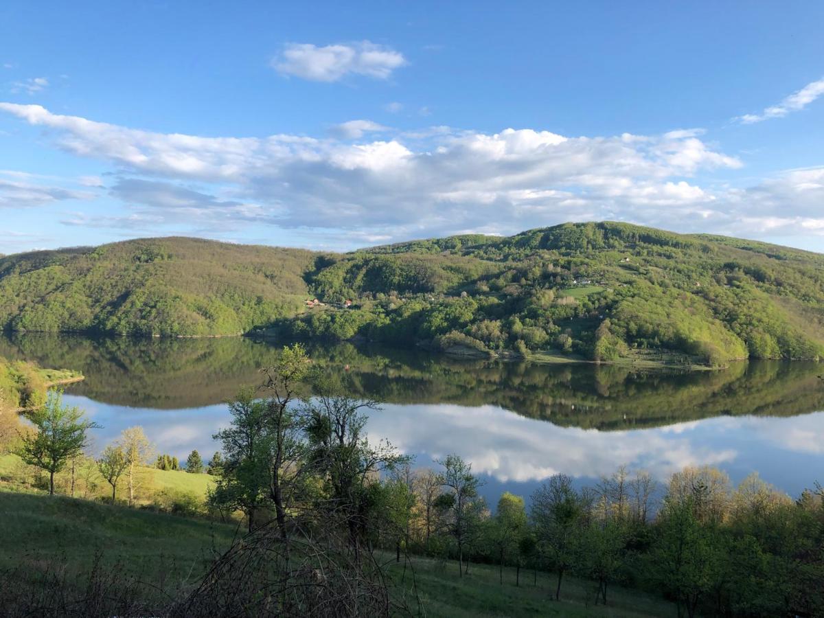 Apartman Jezero Vrutci Užice Dış mekan fotoğraf